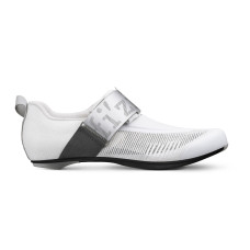FIZIK TRETRY TRANSIRO HYDRA AEROWEAVE CARBON WHITE - SILVER (TRR2PAR1K2080) FIZIK TRETRY TRANSIRO HYDRA AEROWEAVE CARBON WHITE - SILVER (TRR2PAR1K2080)